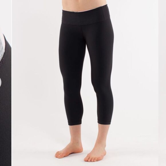 Lululemon Wunder Under Crop *Reversible Size 2 - Picture 14 of 14